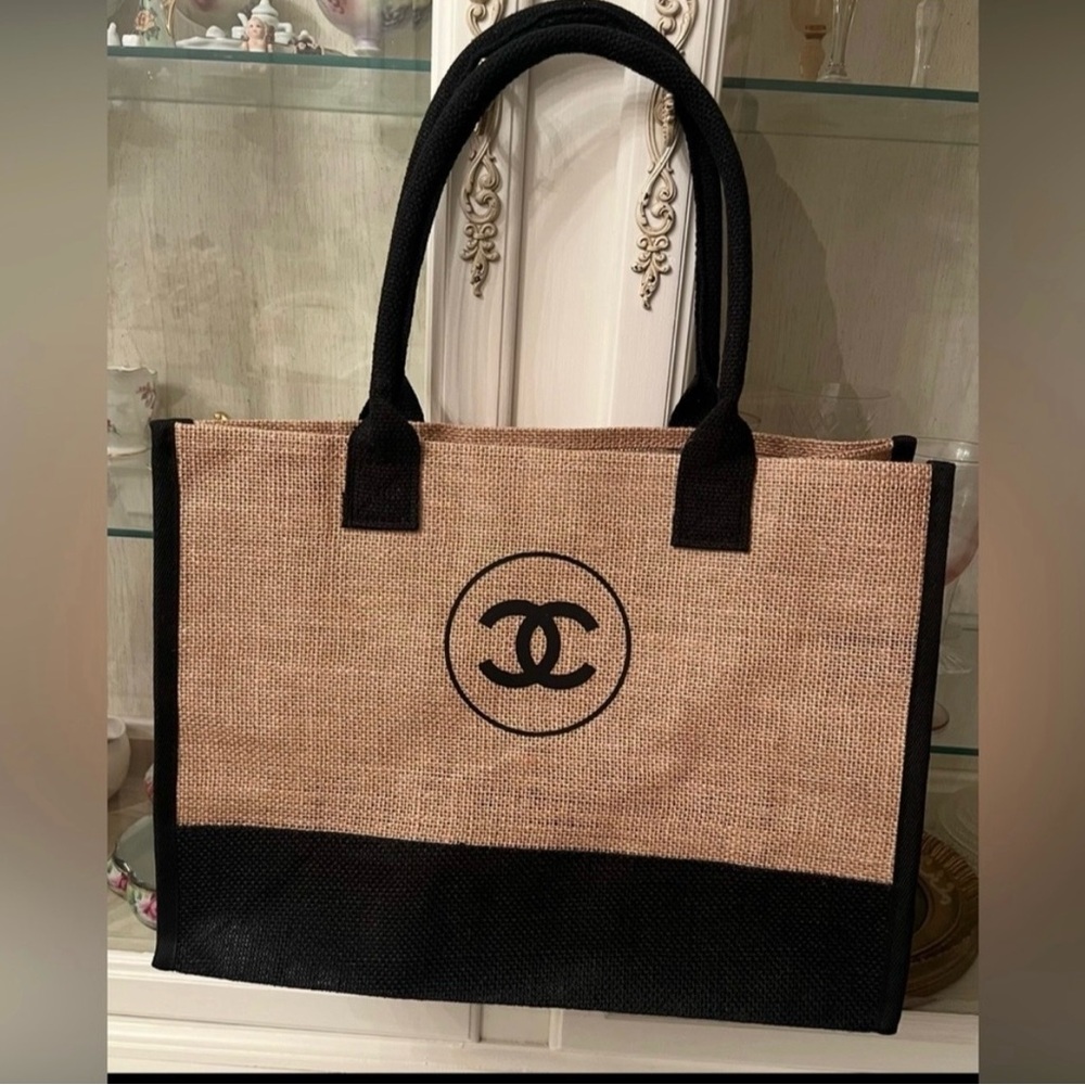 Chanel GWP VIP BAG